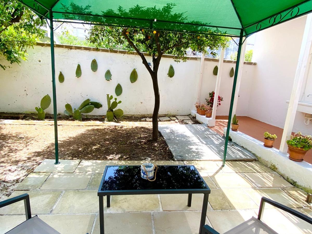 La Casa Di Nina Lägenhet Surano Exteriör bild